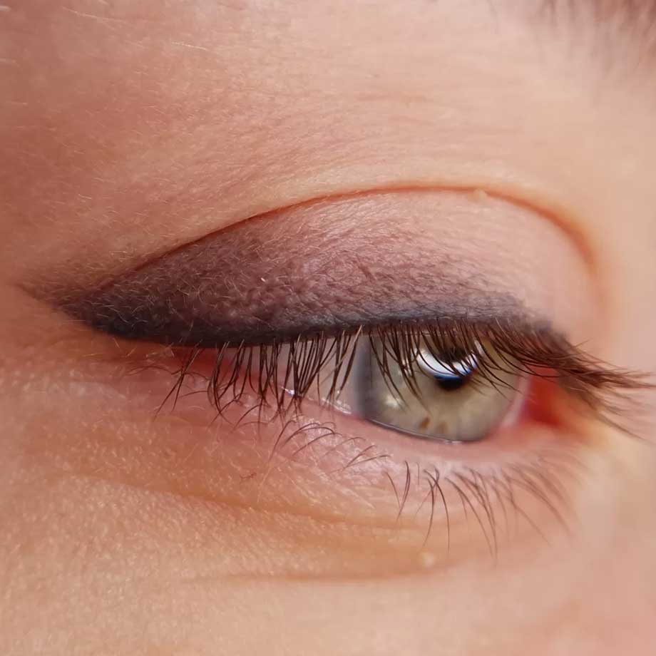 Eyeliner Tattoo Smokey Eye Style