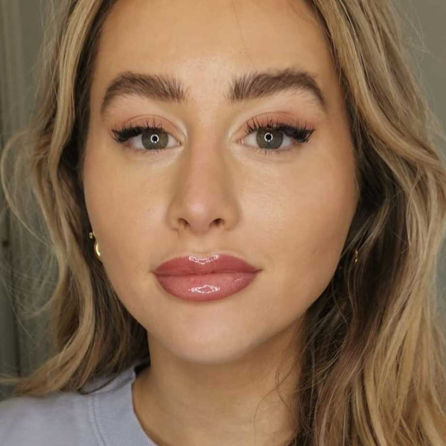 Sophie Milner Gloss & Go Lip Blush Tracie Giles London